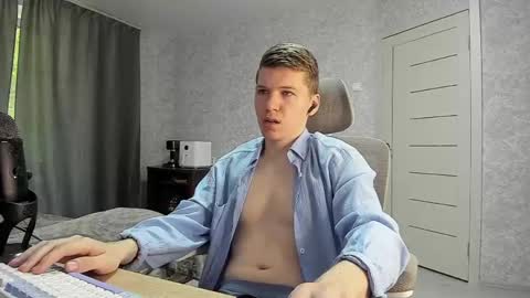 Pierre online show from 05-21-26, 09:38
