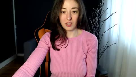 piscesgirl06 online show from 02-18-25, 05:53