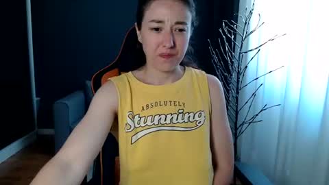 piscesgirl06 online show from 06-24-26, 03:49
