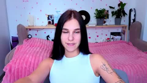 Molly online show from 07-28-26, 08:32
