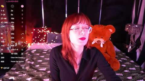 pixiepeachh online show from 02-07-26, 10:24