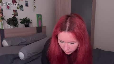 Snapshot of pixieyes0n chatting on 02-13-26, 02:07 Daryl online show from 02-13-26, 02:07