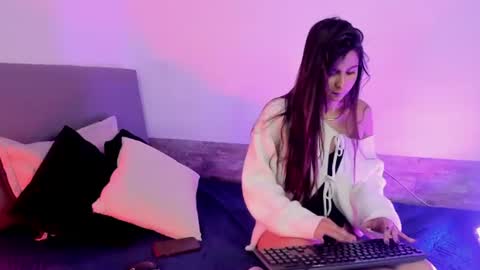 pixivee online show from 07-09-26, 01:59