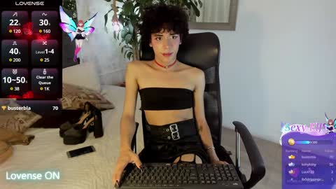 Snapshot of pixy_20 chatting on 01-04-25, 04:22 cris online show from 01-04-25, 04:22