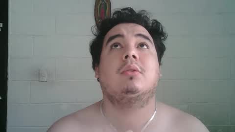 Snapshot of pjrgg77 chatting on 01-11-26, 04:12 Pablo online show from 01-11-26, 04:12