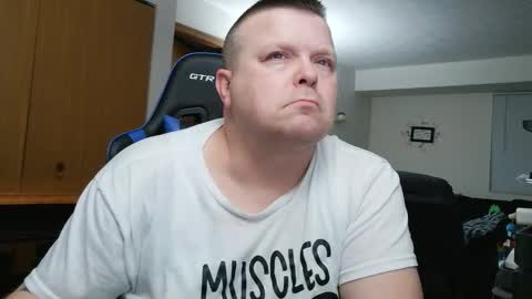 Snapshot of pkgotnos1 chatting on 03-08-26, 02:04 pkgotnos1 online show from 03-08-26, 02:04