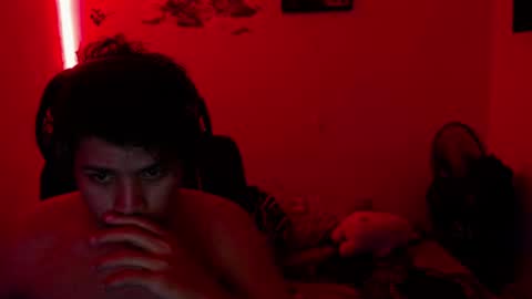 Snapshot of pklexus chatting on 01-20-25, 01:21 KingLxuS online show from 01-20-25, 01:21