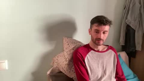 Snapshot of placebo14 chatting on 01-06-26, 02:21 placebo14 online show from 01-06-26, 02:21