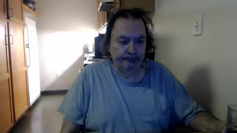 Snapshot of planetcorewz chatting on 06-12-26, 02:21 planetcorewz online show from 06-12-26, 02:21