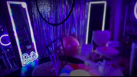 Snapshot of plasticfuckdoll chatting on 01-01-25, 09:07 Dumb bimbo fuck doll online show from 01-01-25, 09:07