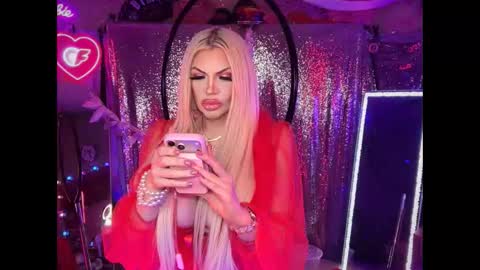 Snapshot of plasticfuckdoll chatting on 02-08-26, 05:00 Dumb bimbo fuck doll online show from 02-08-26, 05:00