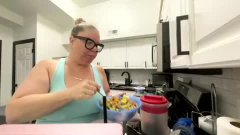 Platinum Puzzy online show from 07-25-26, 01:15