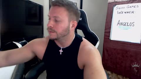 Player online show from 01-10-25, 05:26