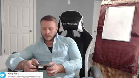 Player online show from 03-12-25, 01:47