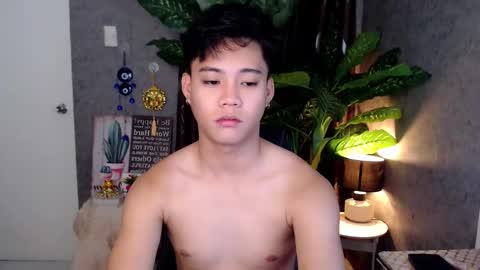 Snapshot of playful_kenzo chatting on 12-06-24, 03:33 Kenzo online show from 12-06-24, 03:33