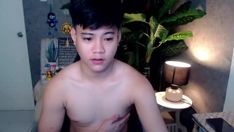 Snapshot of playful_kenzo chatting on 01-13-25, 03:26 Kenzo online show from 01-13-25, 03:26