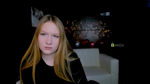 Sophie online show from 03-07-25, 10:24
