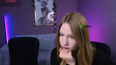 Sophie online show from 10-09-25, 08:51