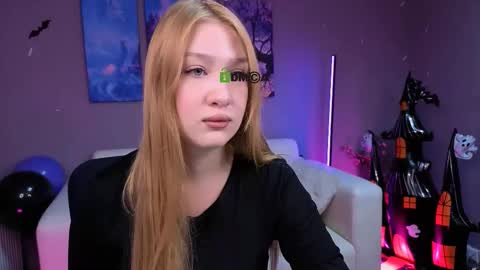Sophie online show from 11-02-25, 12:07