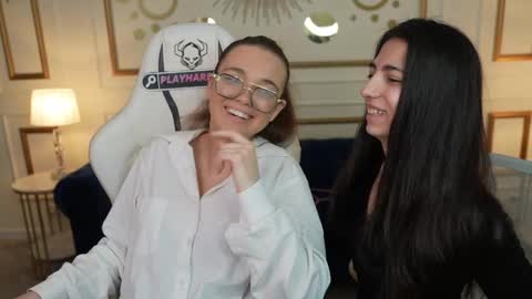 Lana online show from 03-22-26, 11:24