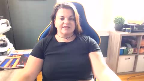 playwithbrittany online show from 10-22-25, 07:46