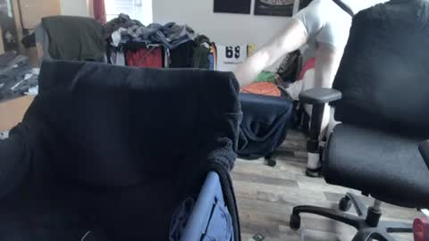 Snapshot of plboy23 chatting on 06-15-26, 04:09 Hello ask me . Im glad to see you here in my room. Welcome PVT is open online show from 06-15-26, 04:09