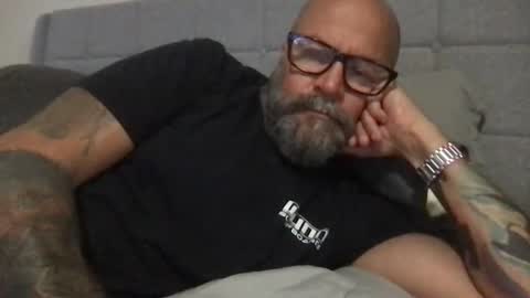 Snapshot of pleasesitonmycock chatting on 04-01-26, 04:57 PleaseSitOnMyCock online show from 04-01-26, 04:57
