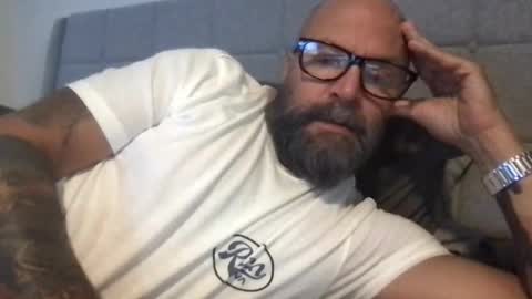 Snapshot of pleasesitonmycock chatting on 04-29-26, 04:16 PleaseSitOnMyCock online show from 04-29-26, 04:16