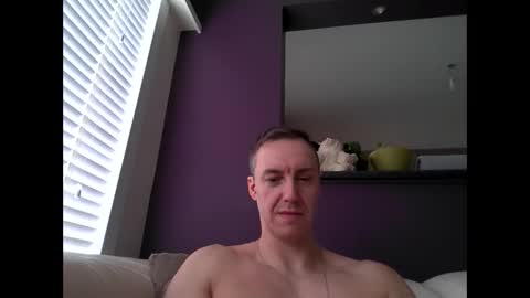 Snapshot of ploki2000 chatting on 01-26-25, 11:17 Kevin online show from 01-26-25, 11:17