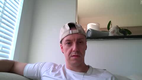 Kevin online show from 11-09-25, 02:15