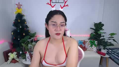 Snapshot of ploysaithailand chatting on 12-03-24, 12:16 Ploysai online show from 12-03-24, 12:16