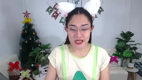Snapshot of ploysaithailand chatting on 01-01-25, 01:59 Ploysai online show from 01-01-25, 01:59