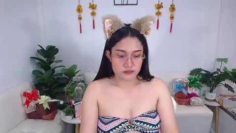 Snapshot of ploysaithailand chatting on 02-07-25, 03:12 Ploysai online show from 02-07-25, 03:12