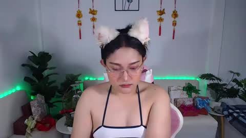 Snapshot of ploysaithailand chatting on 03-06-25, 02:30 Ploysai online show from 03-06-25, 02:30