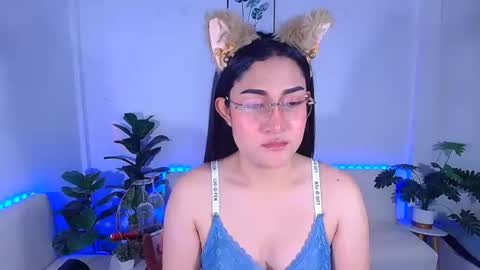 Snapshot of ploysaithailand chatting on 09-19-25, 03:30 Ploysai online show from 09-19-25, 03:30