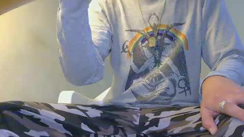 Snapshot of po3t3r0 chatting on 09-30-25, 11:43 juan online show from 09-30-25, 11:43