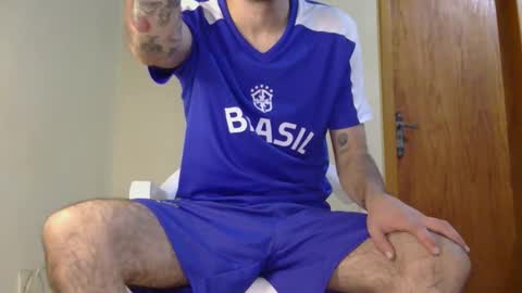 Snapshot of po3t3r0 chatting on 01-14-26, 10:36 juan online show from 01-14-26, 10:36