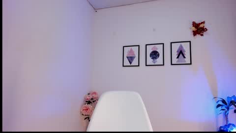 Jasmine online show from 01-24-25, 11:02