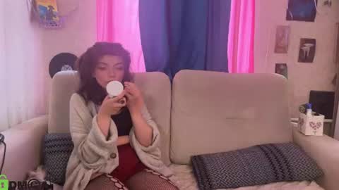 Snapshot of pocket_lovers chatting on 06-15-26, 12:29 Cute Sofia and Handsome Richy online show from 06-15-26, 12:29