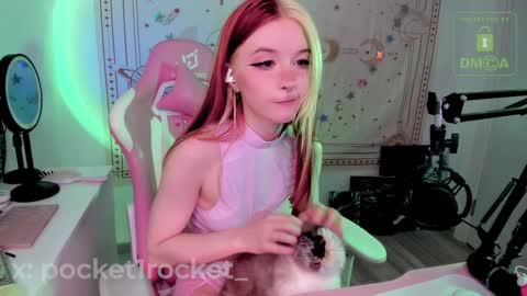 Snapshot of pocketrocket_ chatting on 03-28-26, 01:16 pocketrocket_ online show from 03-28-26, 01:16