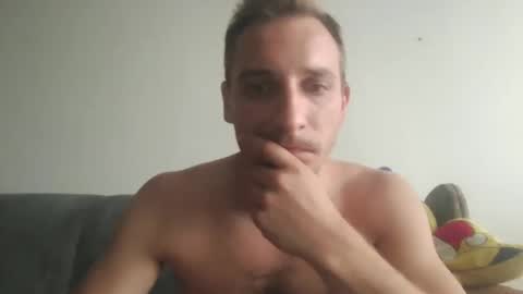 Snapshot of pohromis chatting on 09-10-25, 12:49 Pohroma online show from 09-10-25, 12:49