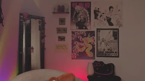 Snapshot of poison_dafne chatting on 02-19-26, 12:39 Dafne online show from 02-19-26, 12:39