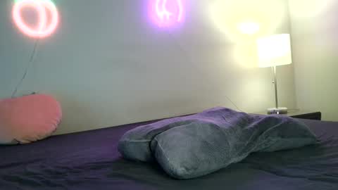 Jenna online show from 01-18-25, 04:48