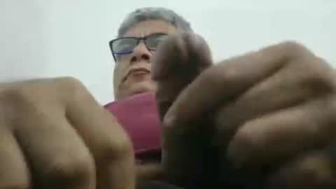 poli online show from 11-18-25, 01:26