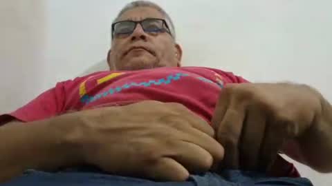 poli online show from 04-20-26, 12:30