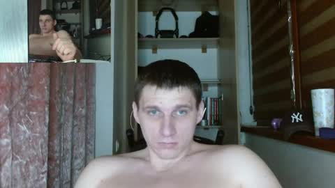 Poliglotjoe2 online show from 05-13-26, 05:43