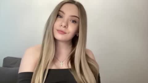 polishangel222 online show from 03-17-26, 04:10