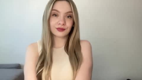 polishangel222 online show from 06-20-26, 03:48