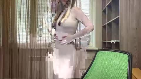 polishangel222 online show from 07-06-26, 02:47