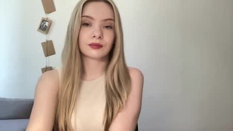 polishangel222 online show from 07-31-26, 12:37